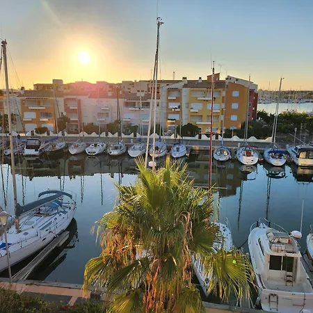 Appartement Vue Mer Piscine Et Plage A Pied Ambassade Du Soleil *