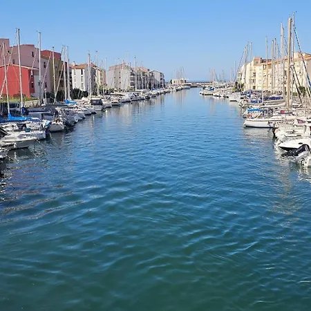 Appartement Vue Mer Piscine Et Plage A Pied Ambassade Du Soleil דירה *