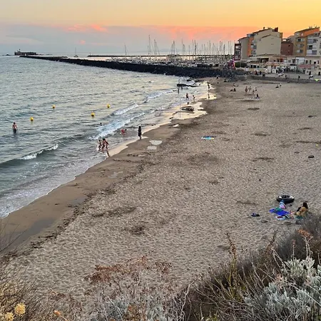 Appartement Vue Mer Piscine Et Plage A Pied Ambassade Du Soleil דירה אגדה