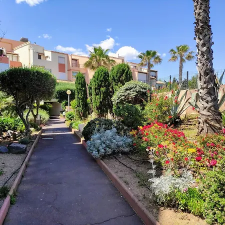 Appartement Vue Mer Piscine Et Plage A Pied Ambassade Du Soleil דירה אגדה